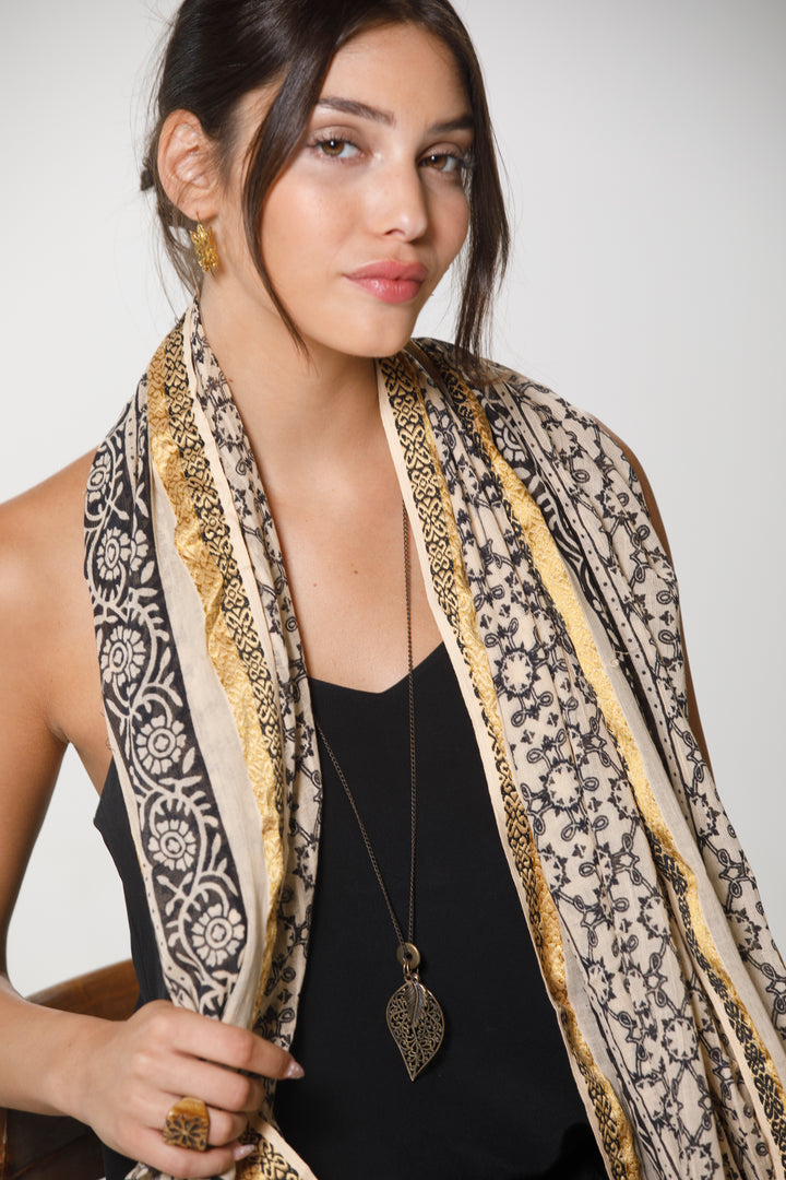 צעיף כותנה פראו - הדפס תחרה זהב