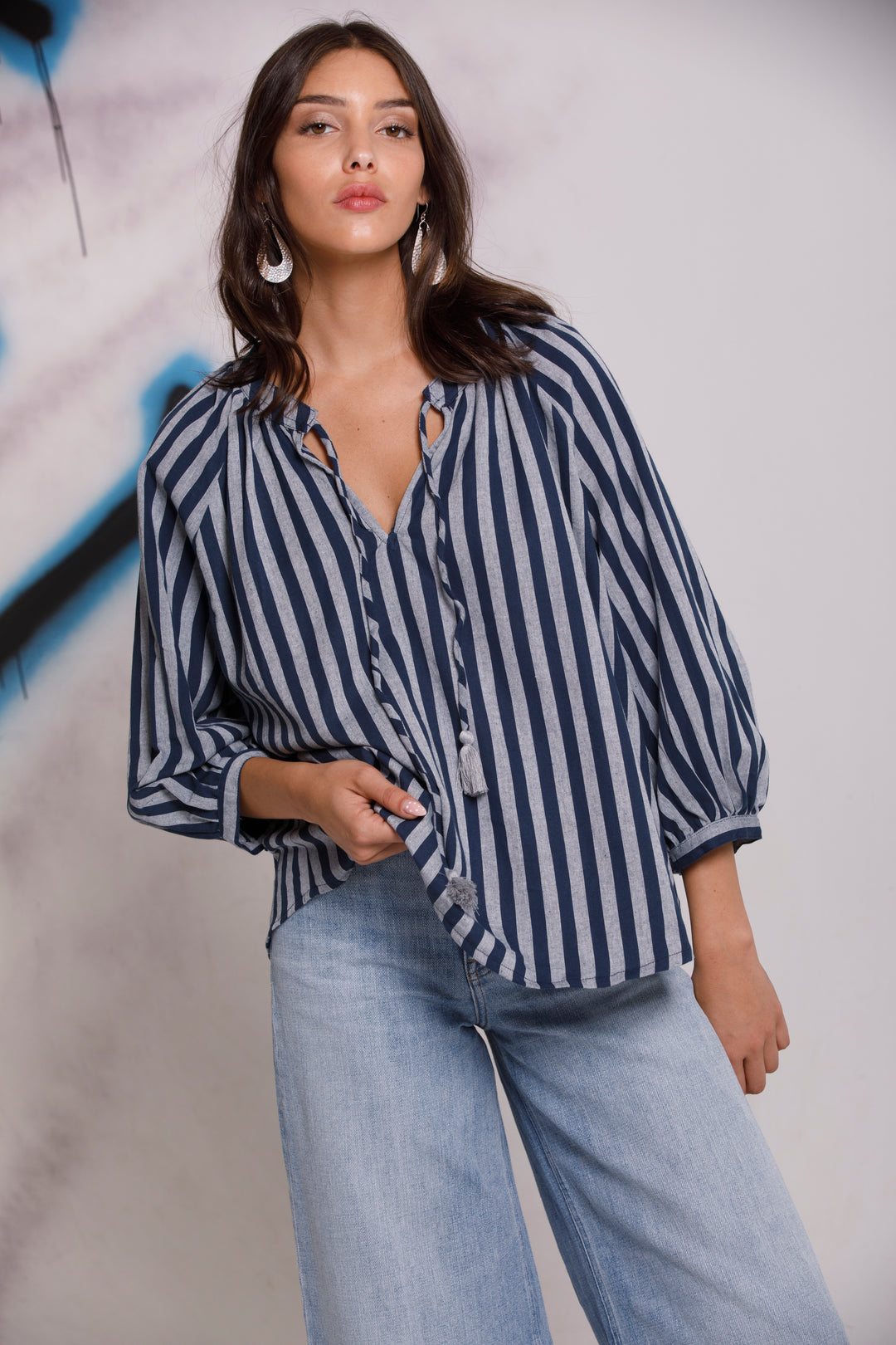 חולצת זואי פסים ג'ינס