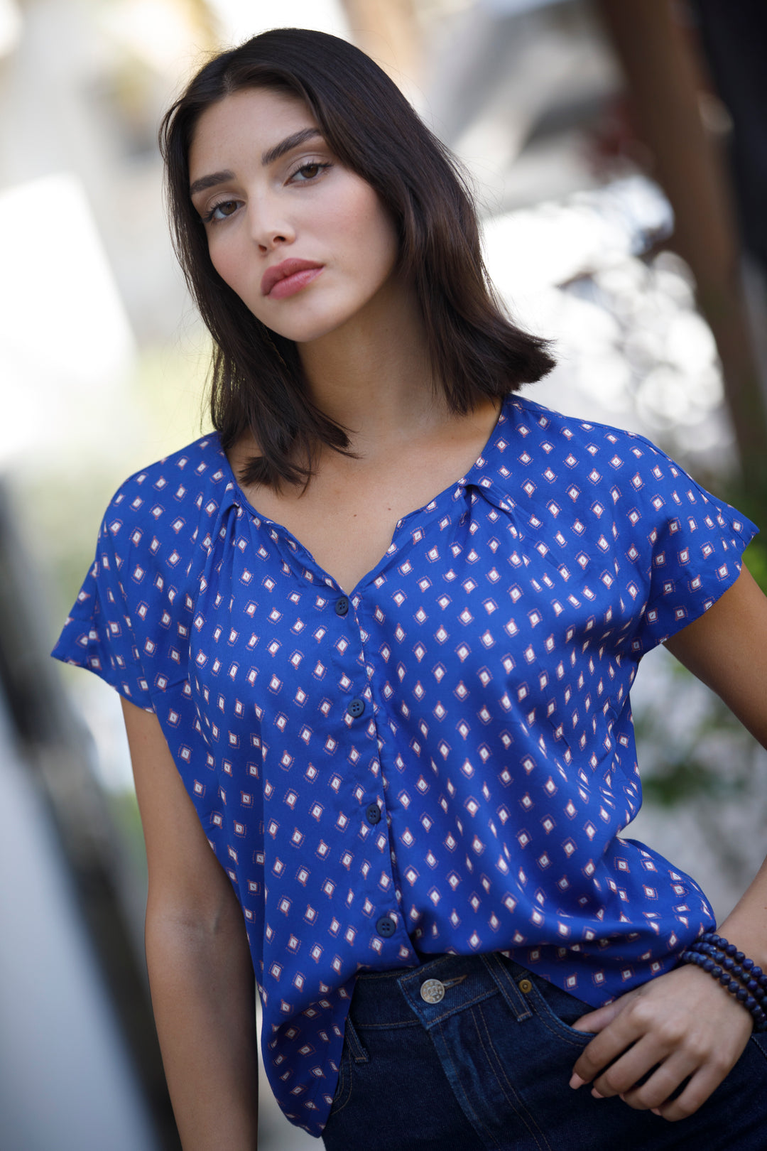 חולצת איימי כחולה