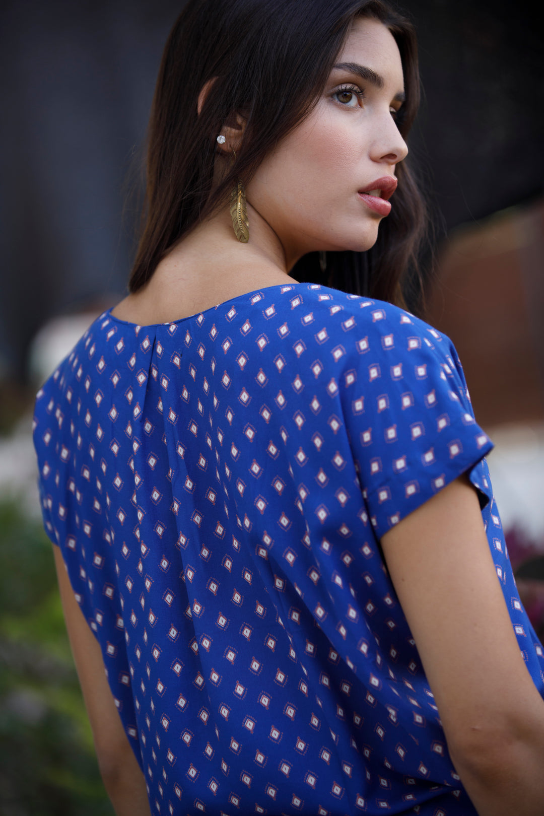 חולצת איימי כחולה