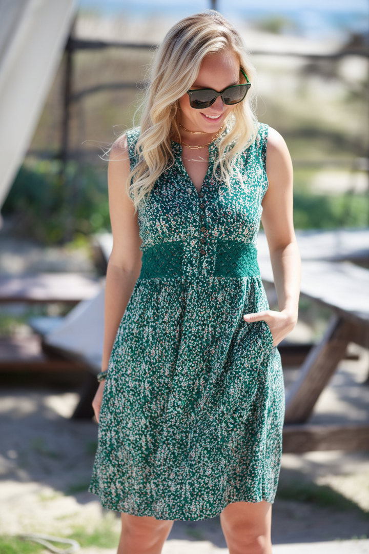 שמלת מנגו קצרה ירוקה