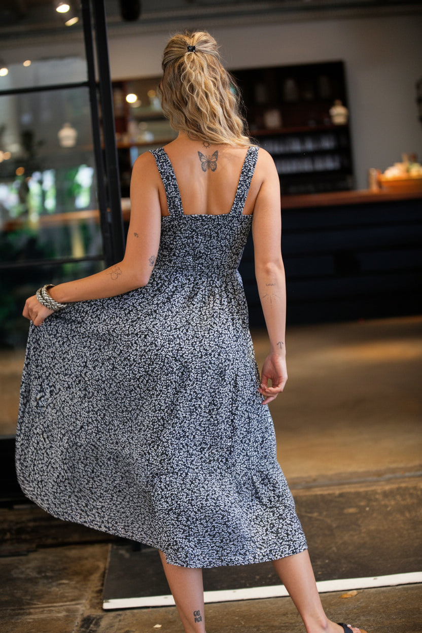 שמלת דניאלה כחול פרחוני