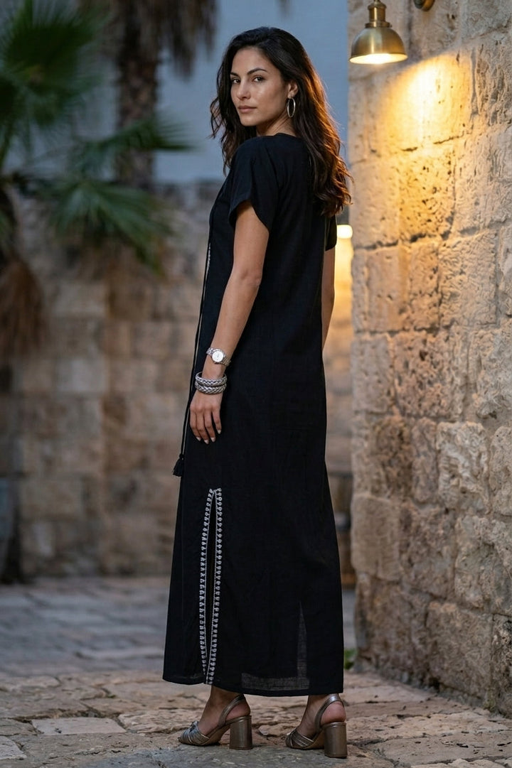 שמלת בתיה גלביה שחור-כסף
