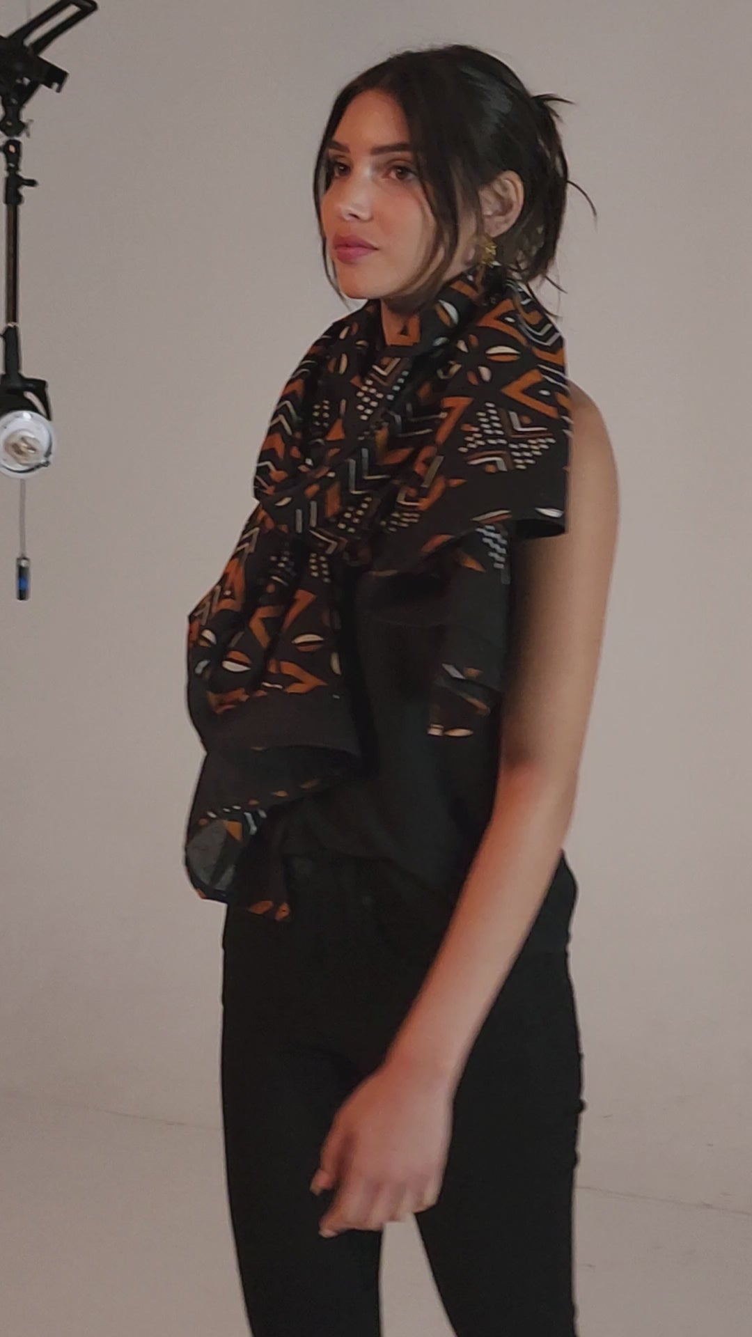 צעיף כותנה פראו - שחור חום בוהו