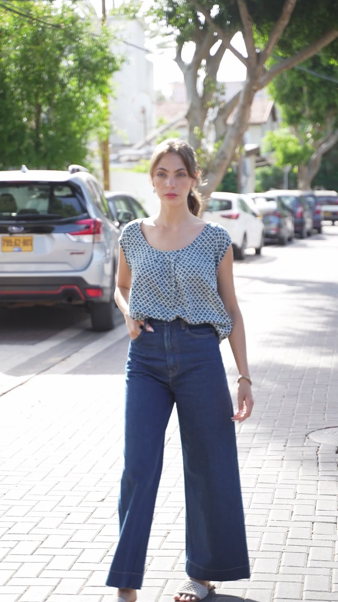 חולצת טניה אוברסייז כחול מעוינים